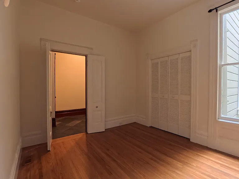 1818 Webster St — Photo 10