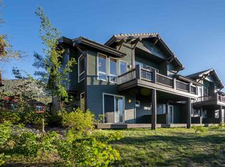 975 Fairway Cir APT 975, Mammoth Lakes, CA 93546