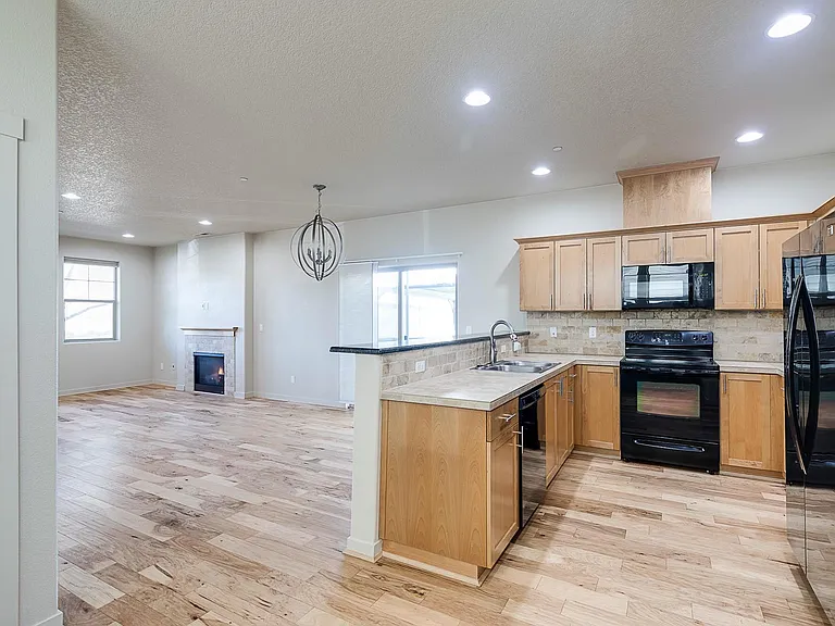28939 SW Costa Cir W — Photo 4
