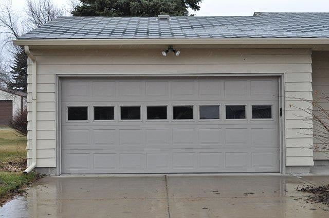 2nd image of 605 Newell Ave SW