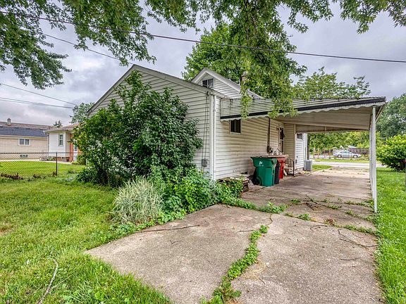 5th image of 14846 Stephens Dr