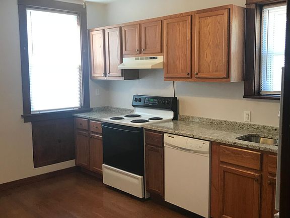 3rd image of 5868 Goener Ave #1F