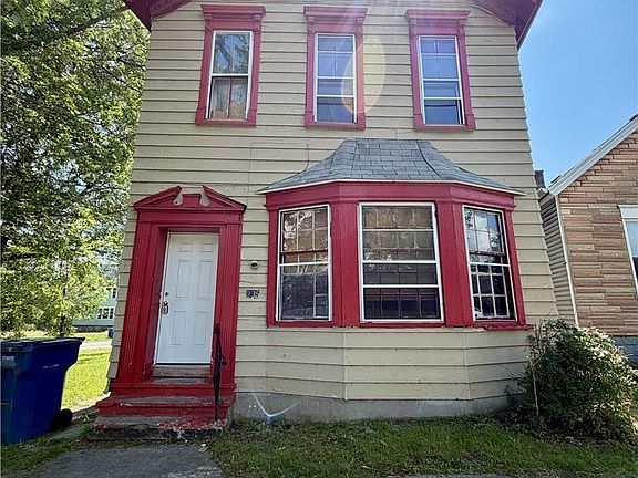 2nd image of 235 High St