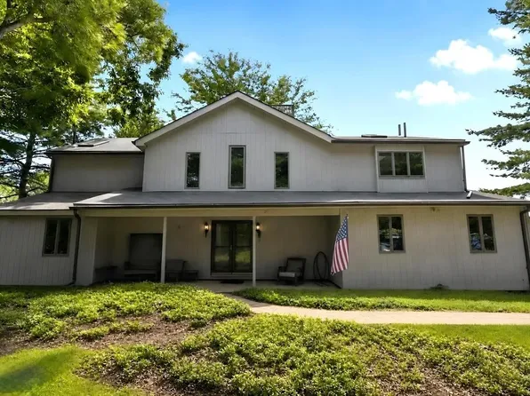 1210 N Trooper Rd, East Norriton, PA 19403