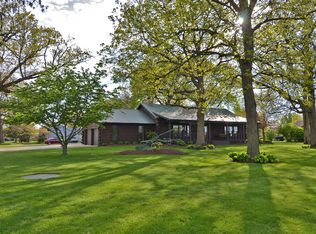 3912 E 2589th Rd, Sheridan, IL 60551