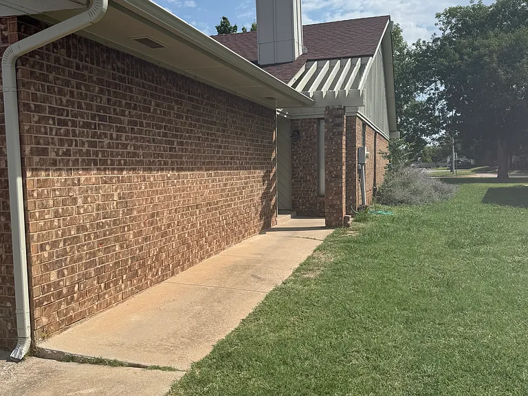 4711 Hemlock Ln — Photo 34