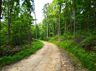 9999 Big Springs School Rd, Irvine, KY 40336