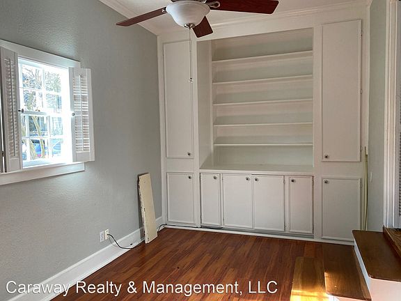 2nd image of 3940 Baltimore Ave