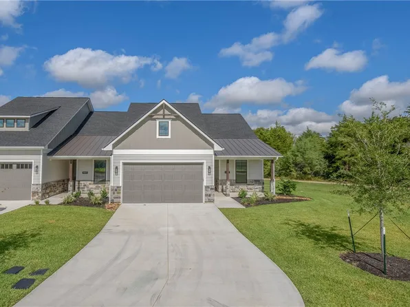 5055 Mooney Falls Dr, Bryan, TX 77802