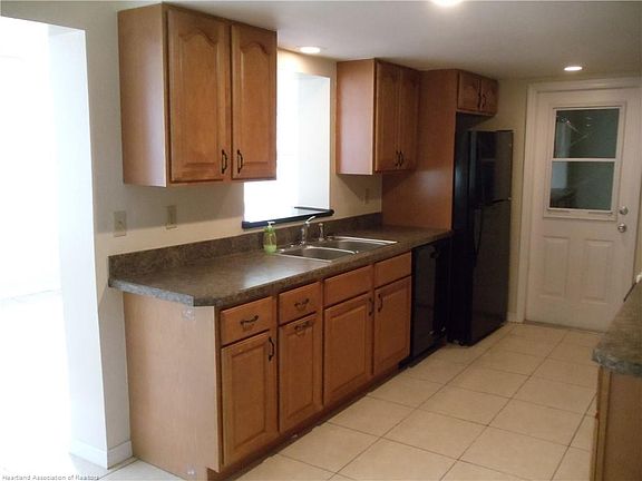 4th image of 1219 Driscoll Dr