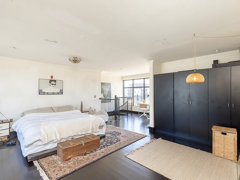 101 W Marshall St #44 — Photo 21