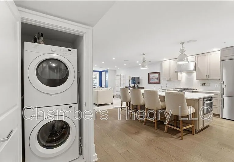 1516 Q St NW #1 — Photo 22