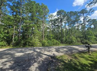 Cypress Bayou Ln, Lacombe, LA 70445