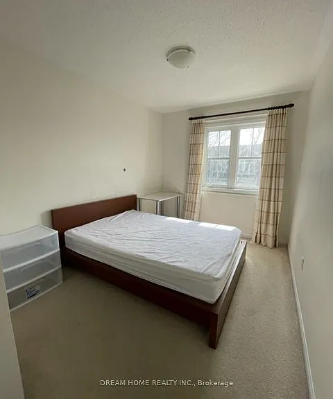 18 Yates Ave — Photo 16