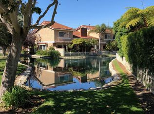 21092 Poolside Ln, Huntington Beach, CA 92648