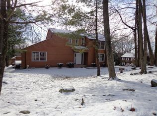 1 Randy Ln, Pleasantville, NY 10570