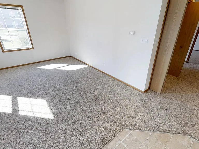 4215 Maricopa Dr — Photo 4