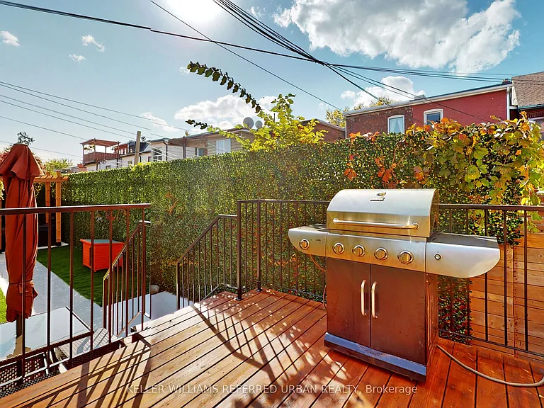 289 Barton Ave — Photo 18