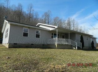 421 White Rd, Olive Hill, KY 41164