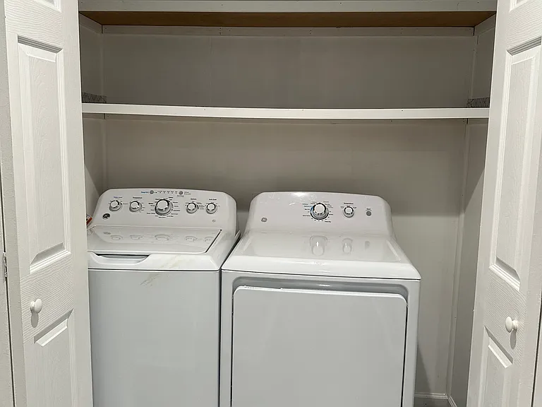 501 Oak Grove Rd — Photo 16