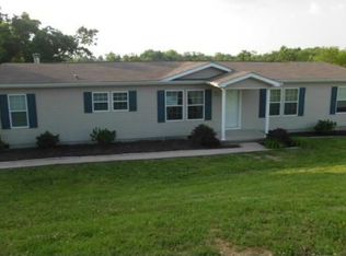 200 Irish Ridge Rd, Harrodsburg, KY 40330