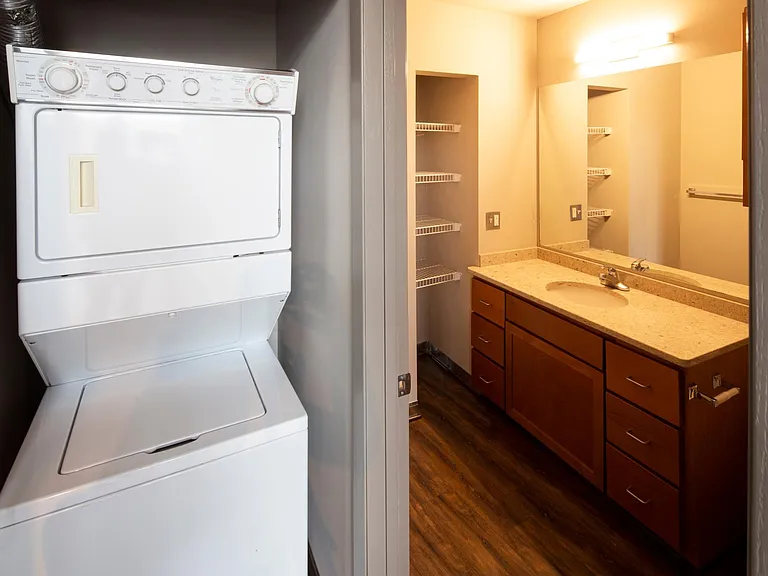 TipTop Apartments — Photo 82