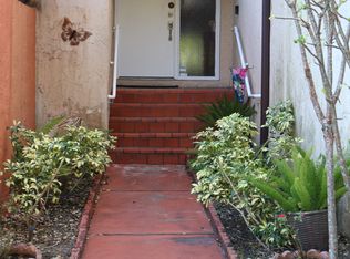 9901 NW 9th Street Cir #3, Miami, FL 33172