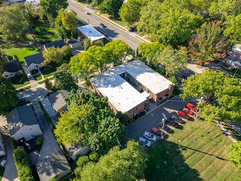 3382 Harvard Rd — Photo 14