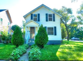 553 Cookane Ave, Elgin, IL 60120