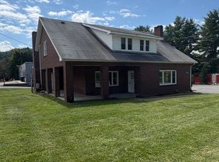 196 Perkinsville Dr, Boone, NC 28607