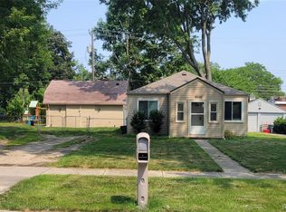 18940 Filmore St, Livonia, MI 48152