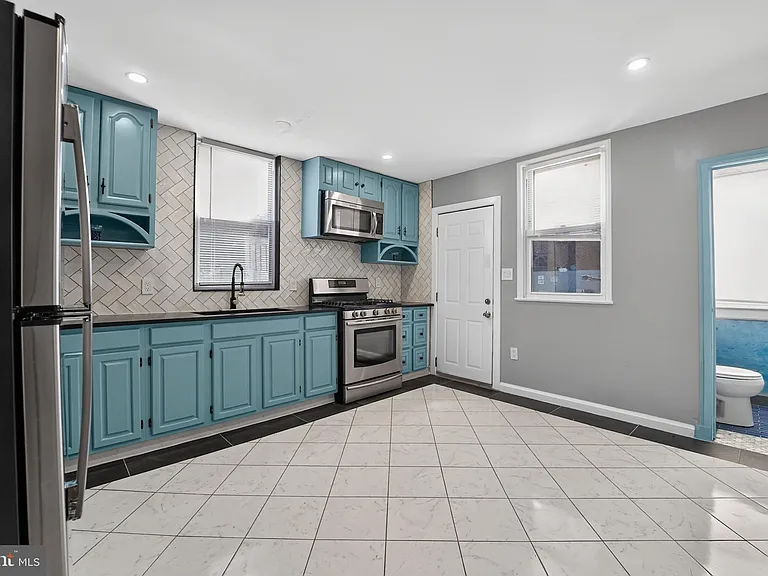 3445 Harwell Ave — Photo 8