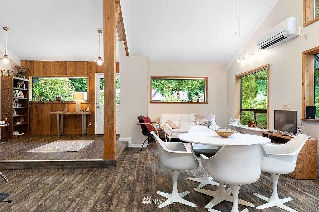 Coupeville, WA 98239