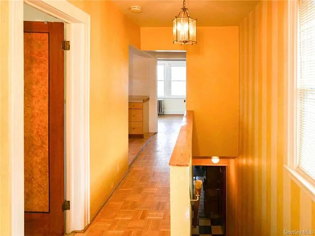 24-10 Gillmore St #2 — Photo 4