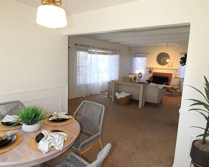 Charming Midtown Ventura Home- 3 Bedroom + 1.75 Bath — Photo 11