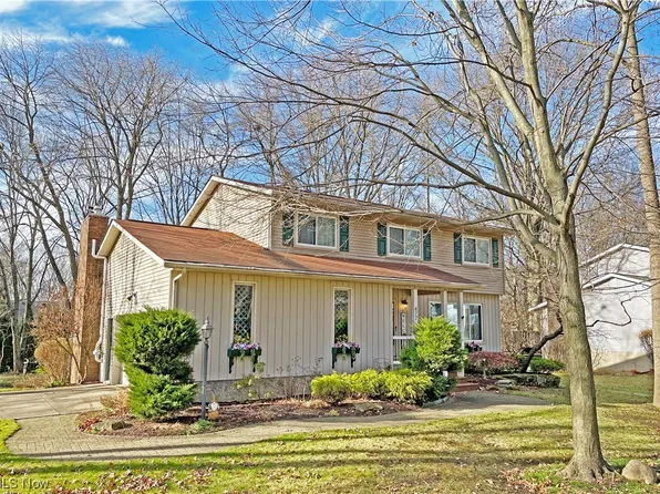 477 Vinewood Ave, Tallmadge, OH 44278