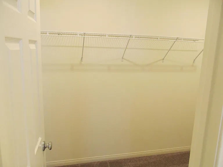 7026 Dandelion Park Ave — Photo 30