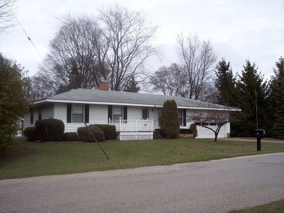 1st image of 903 Diana Ln