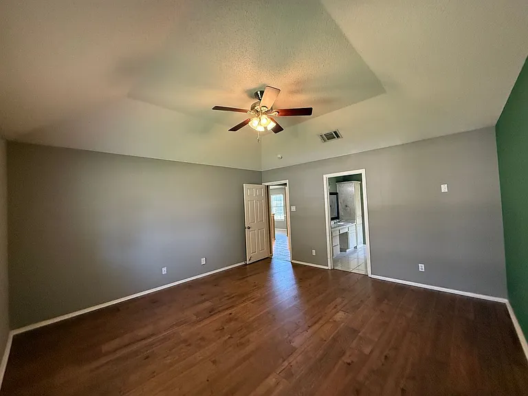 3501 Grandview Dr — Photo 10