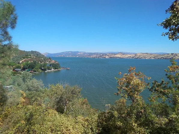 9526 Fairway Dr, Kelseyville, CA 95451