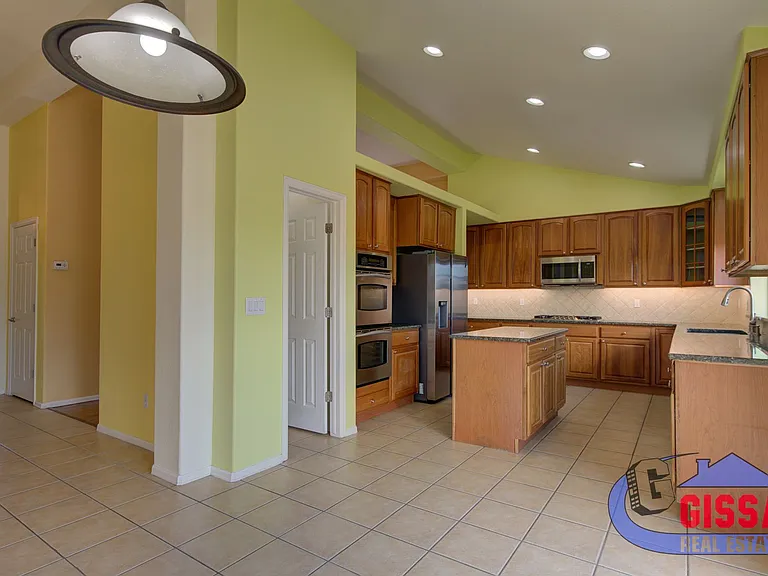 705 Witchhazel Ct — Photo 18