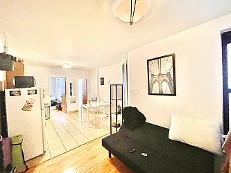 Rented by Century 21 Premier 