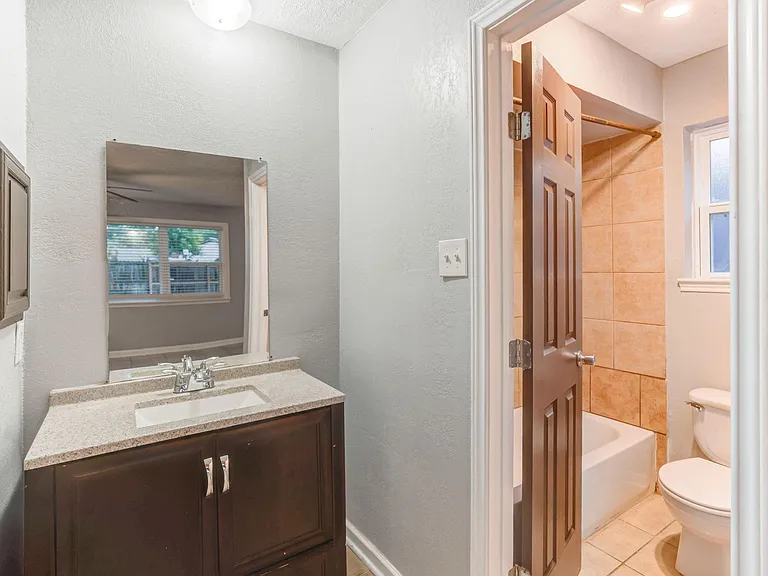 11511 Grapewood Ct — Photo 20