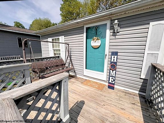 2nd image of 462 Spring Hills Rd