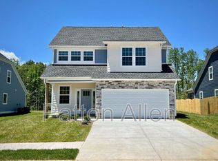 117 N Christie Ct, Fletcher, NC 28732