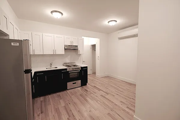 Rented by Corcoran | media 1