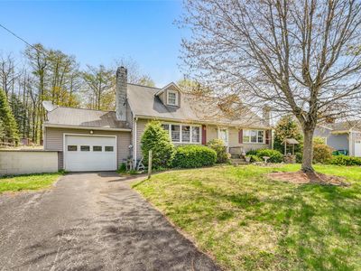 16 Nied Drive, Pleasant Valley, NY, 12569
