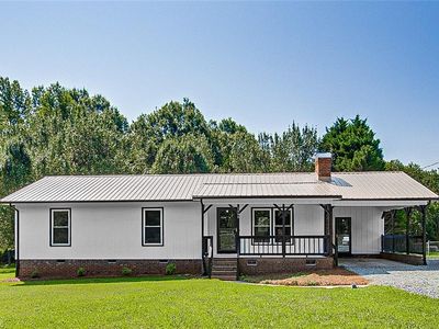 5888 Ferguson Rd, Ramseur, NC, 27316