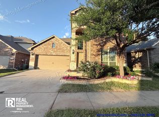 907 Bainbridge Ln, Garland, TX 75040