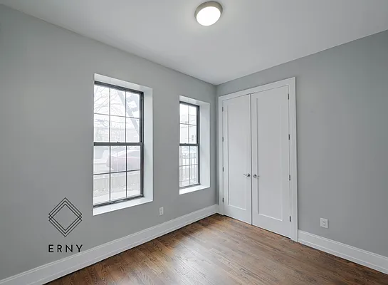 Rented by ERNY LLC | media 23